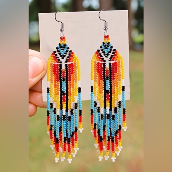 NEW Boutique Western Beaded Tassel Fishhook Fashion Earrings in Glass Rice Beads - Picture 2 of 11